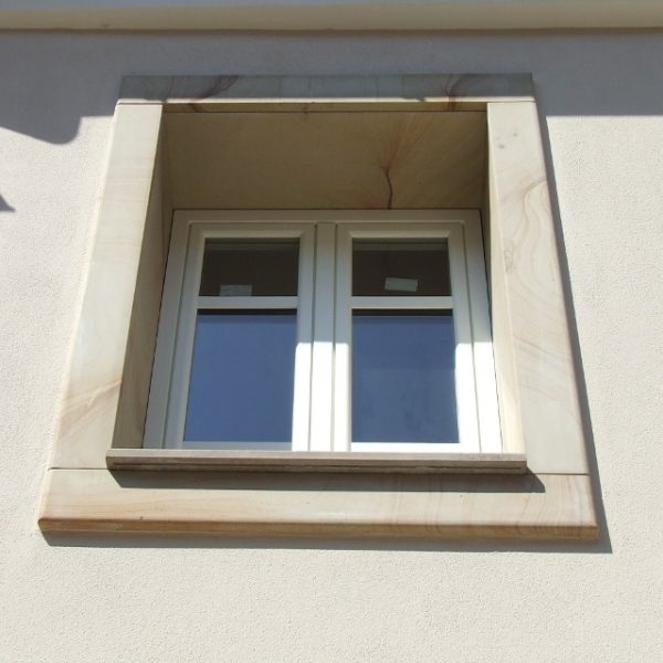 quarzirenite stone frame