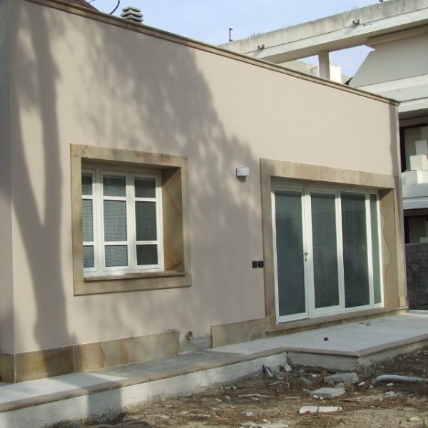 quarzirenite stone frame