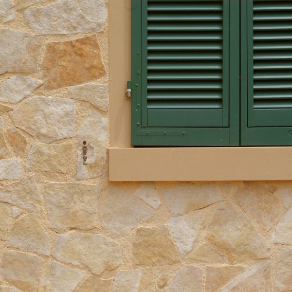 rivestimento pietra di bari