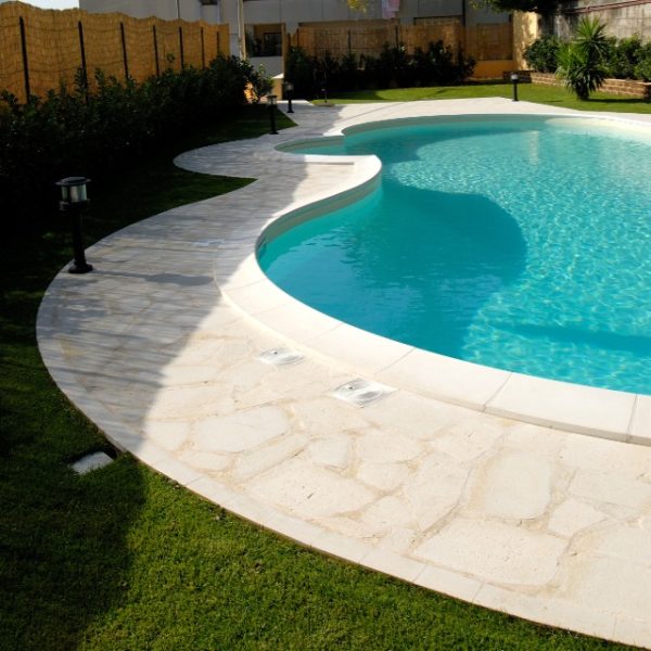 piscina pietra di modica