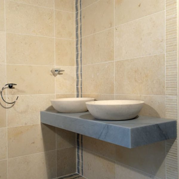 crema stone bathroom