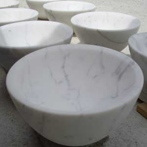 bathroom sink in white calacatta marble