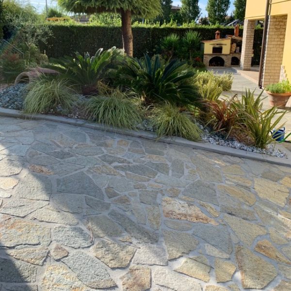 brazilian quartzite and luserna stone tiles paving