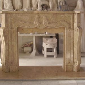 Camini in travertino